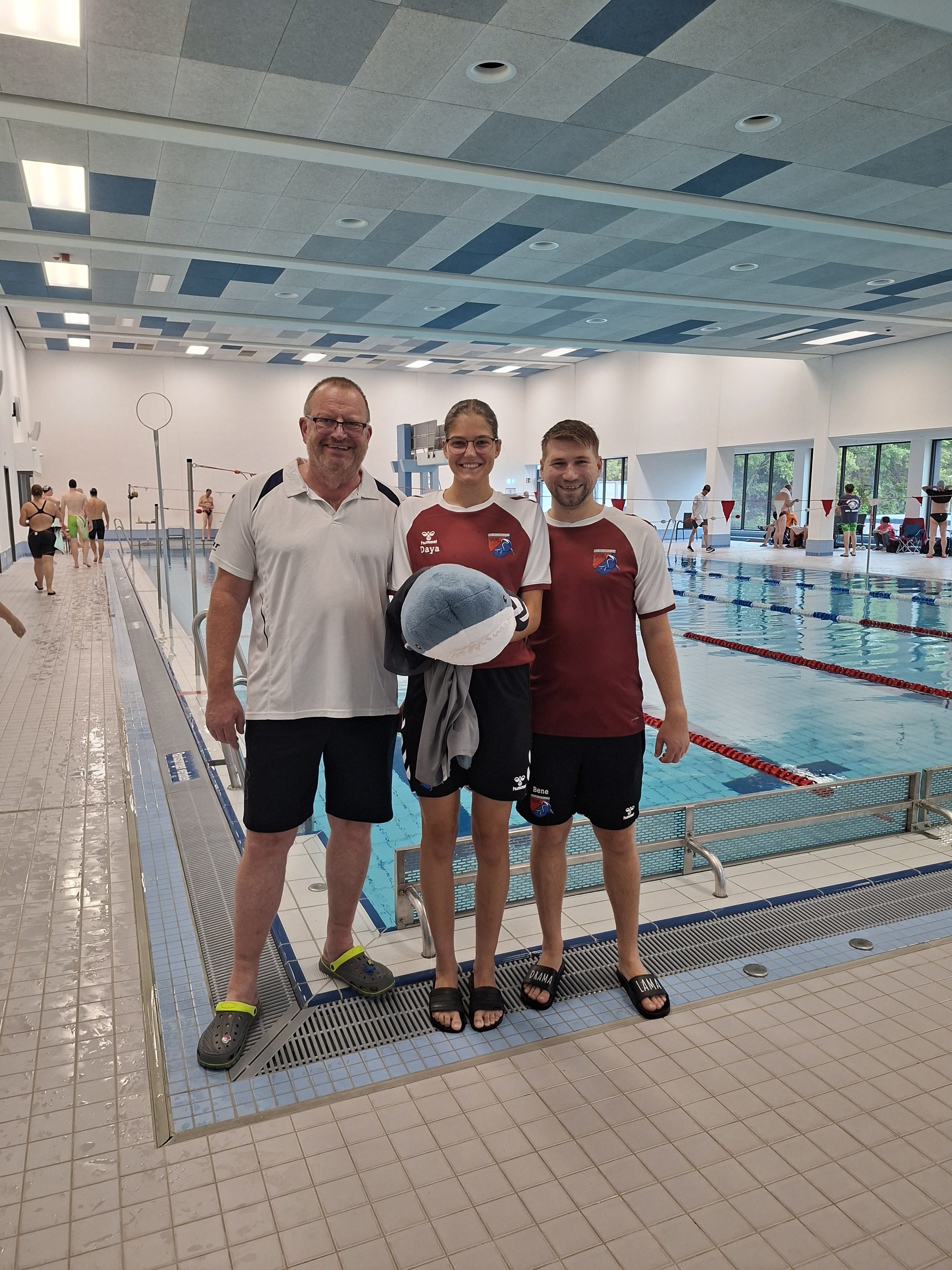 VfL-Schwimmer punkten bei der Friesischen Nacht